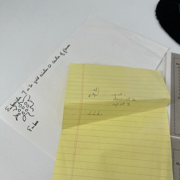 Little Bits Wool Felt applique Mini Rugs Homespun Charm Poinsettia Christmas - Picture 6 of 7